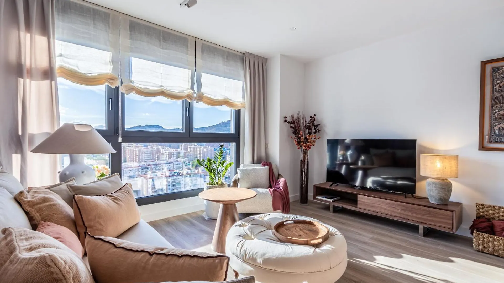 Gloria Urban Nest Malaga Parking Included Appartement