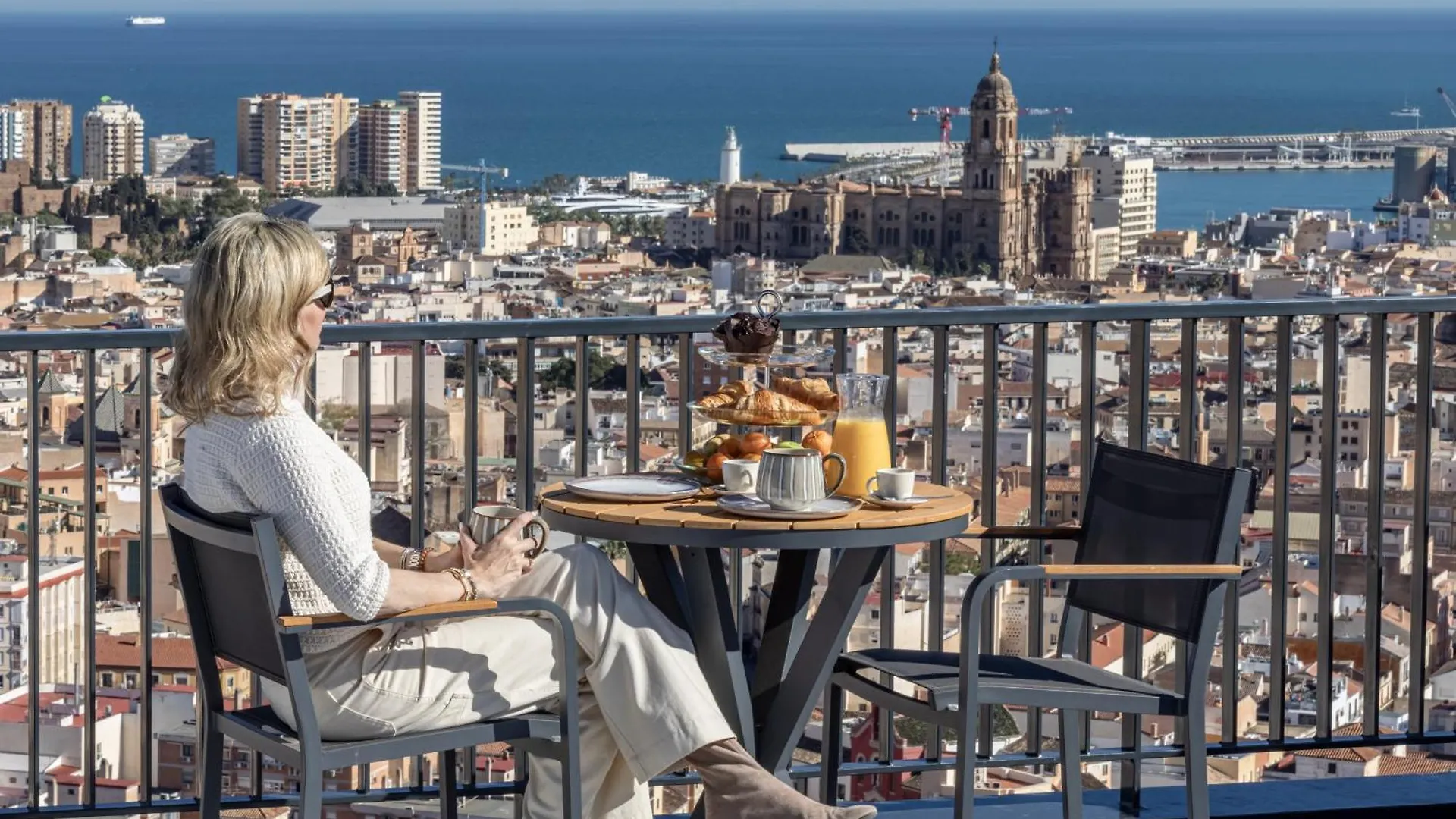 Apartament Gloria Urban Nest Malaga Parking Included Hiszpania