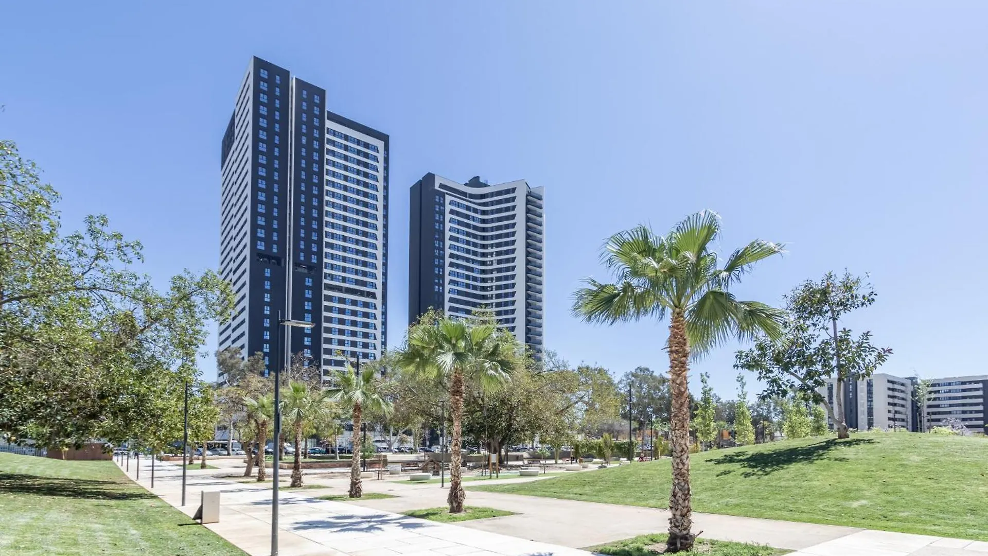 Gloria Urban Nest Malaga Parking Included Apartment