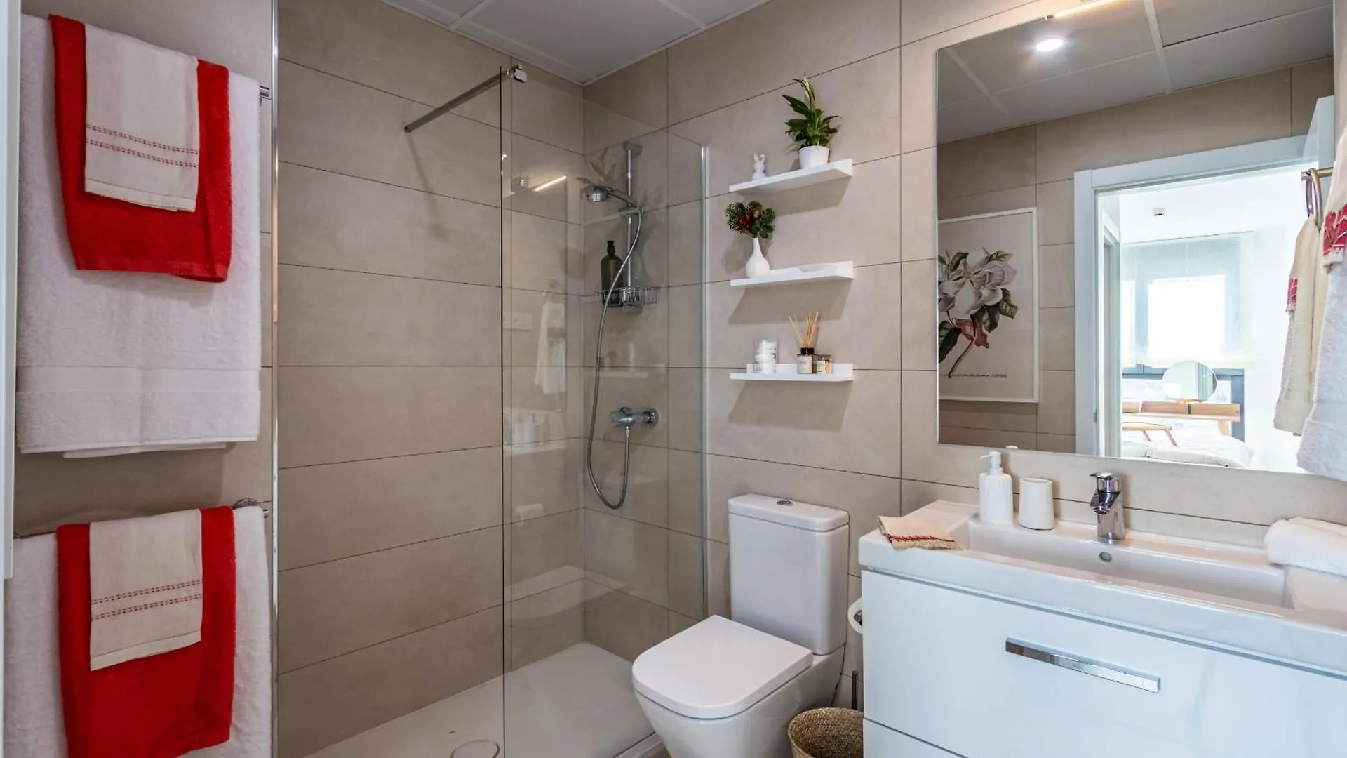 Gloria Urban Nest Malaga Parking Included Apartment