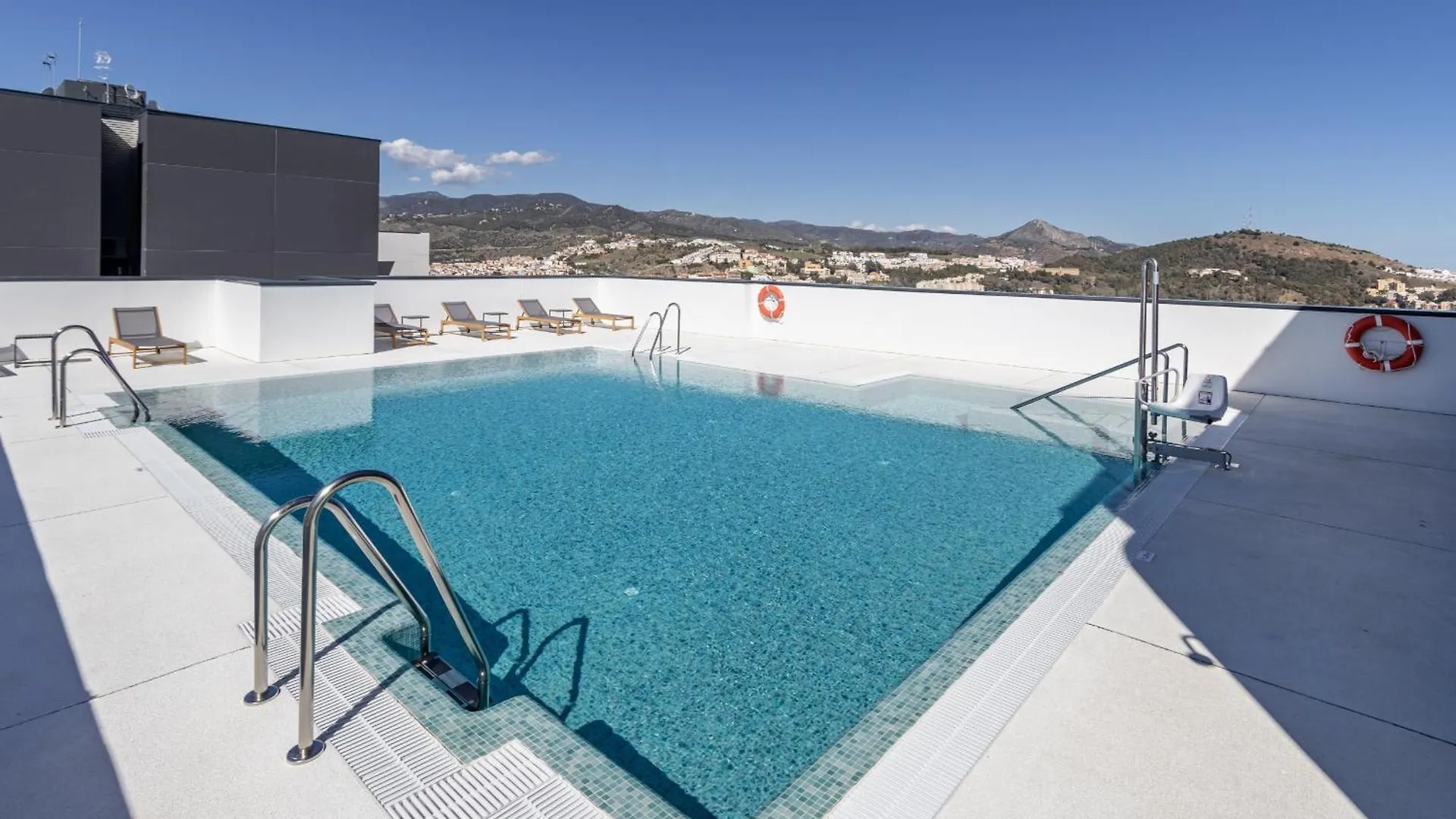 Gloria Urban Nest Malaga Parking Included Apartment