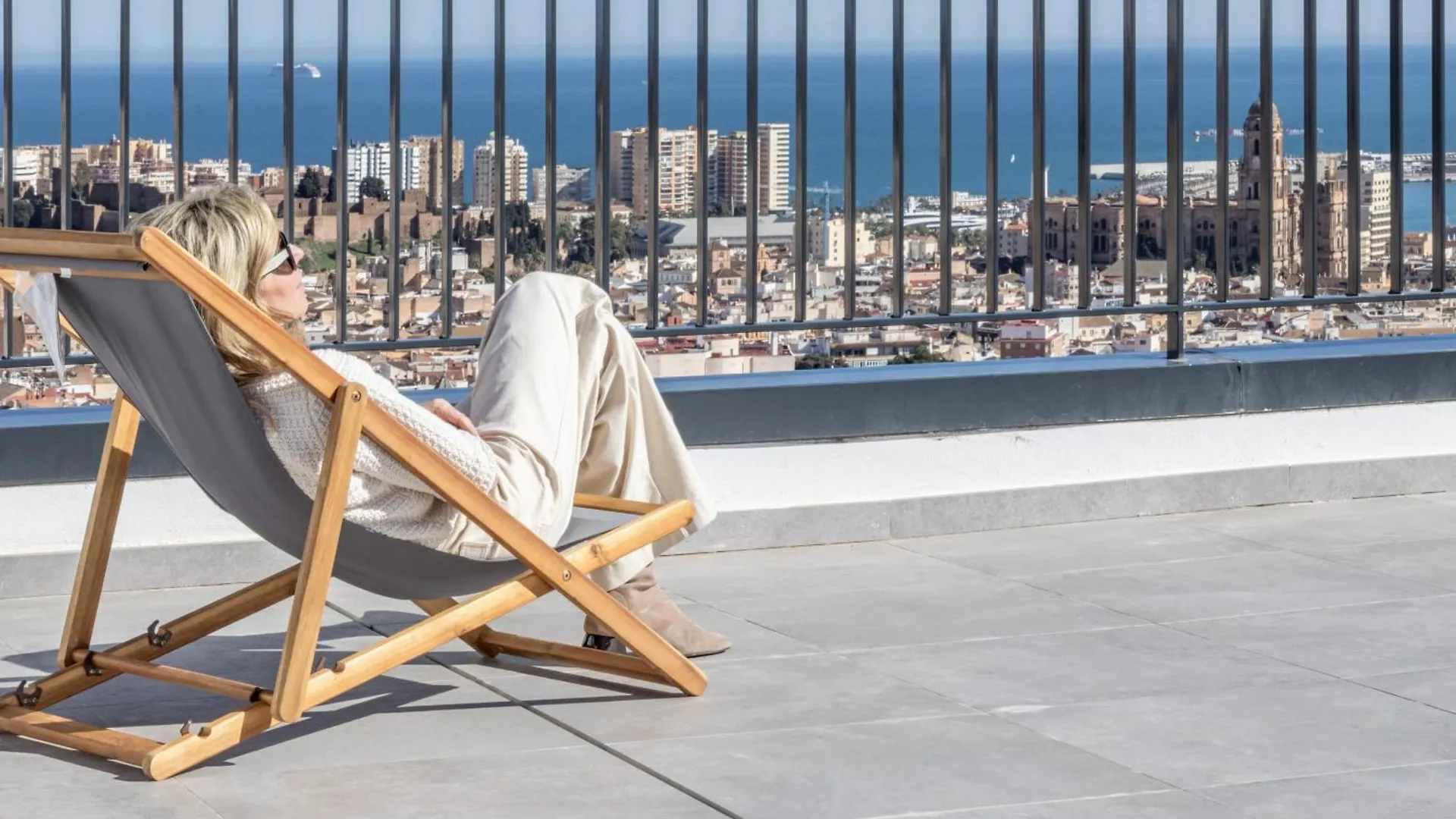 Apartament Gloria Urban Nest Malaga Parking Included
